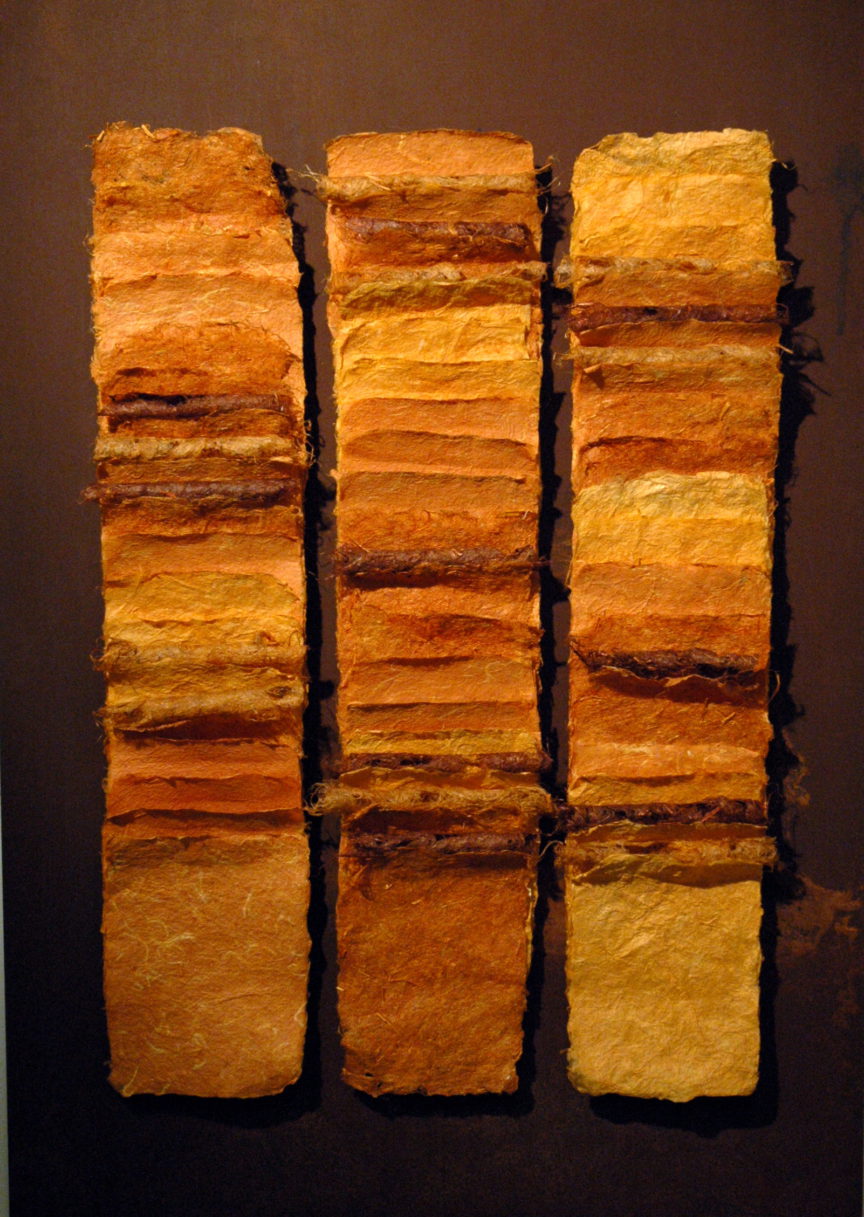 Wandwerk uit versch.papiervezels